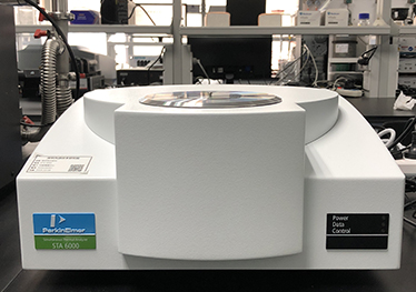 Simultaneous thermal analyzer